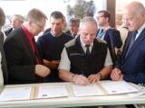 Un partenariat pour développer les liens entre agriculteurs et apiculteurs