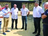 Groupama fournit des bracelets pour les enfants sur les plages